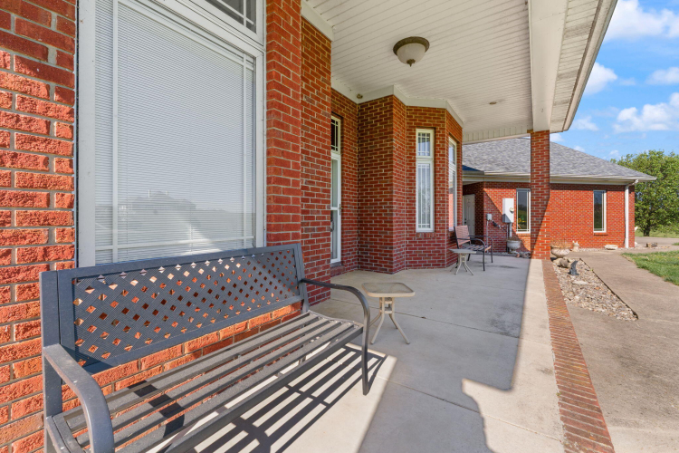 Listing Image 196