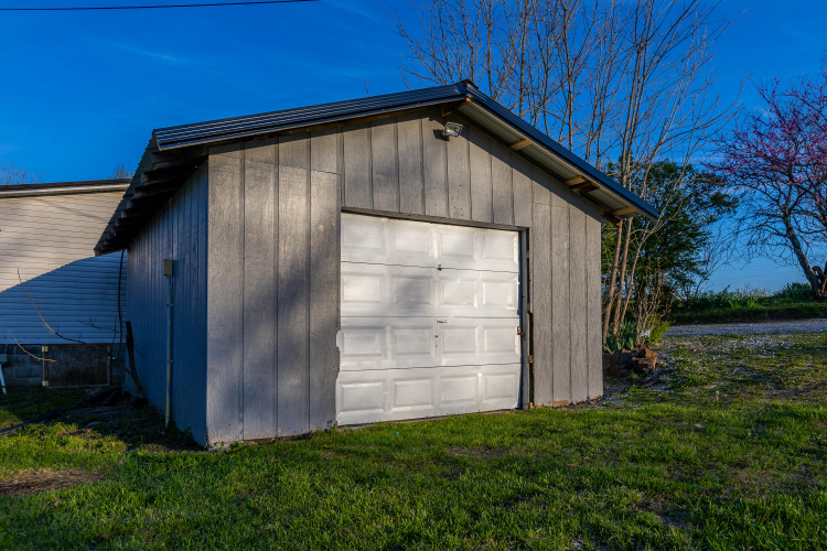 Listing Image 33