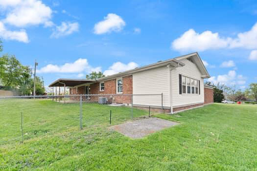 Listing Image 64