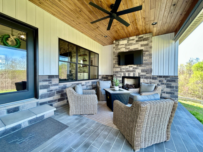 Listing Image 124