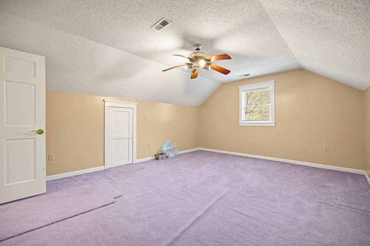 Listing Image 26