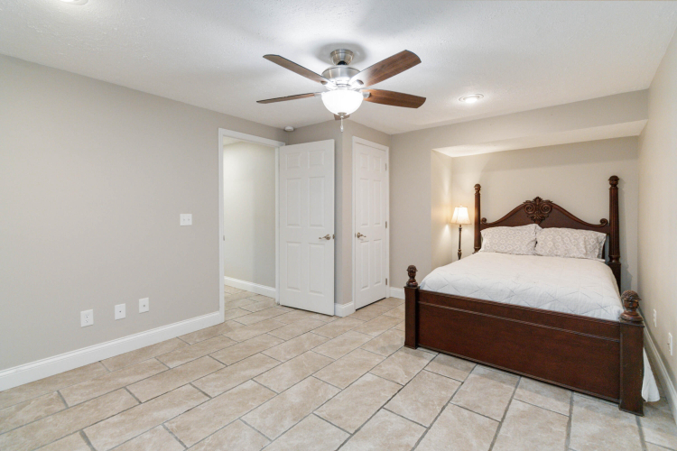 Listing Image 55