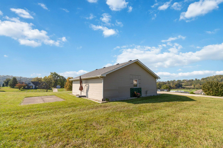 Listing Image 59