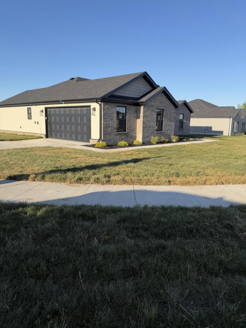 Listing Image 32