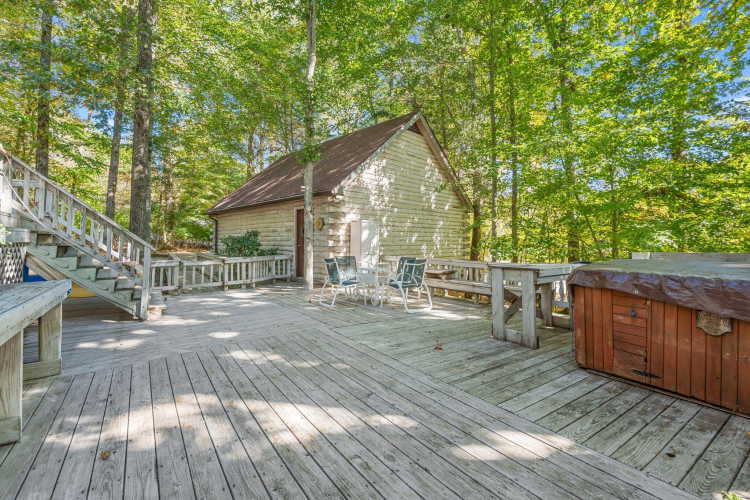 Listing Image 17