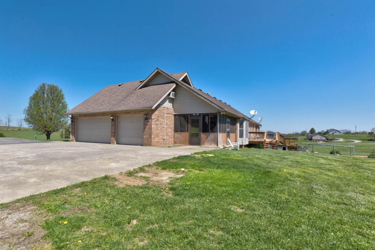 Listing Image 58