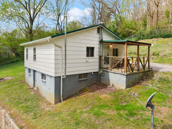 Listing Image 21