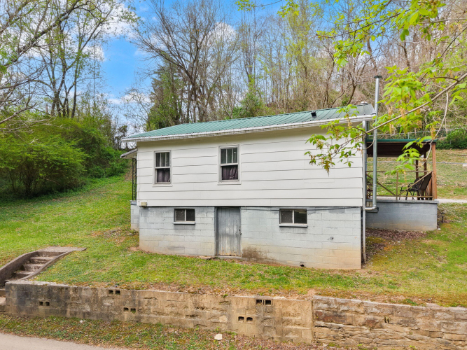 Listing Image 22