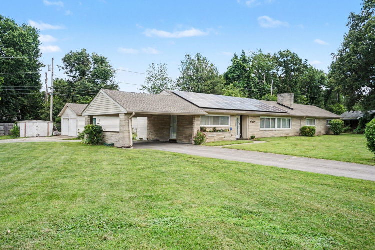 Listing Image 3