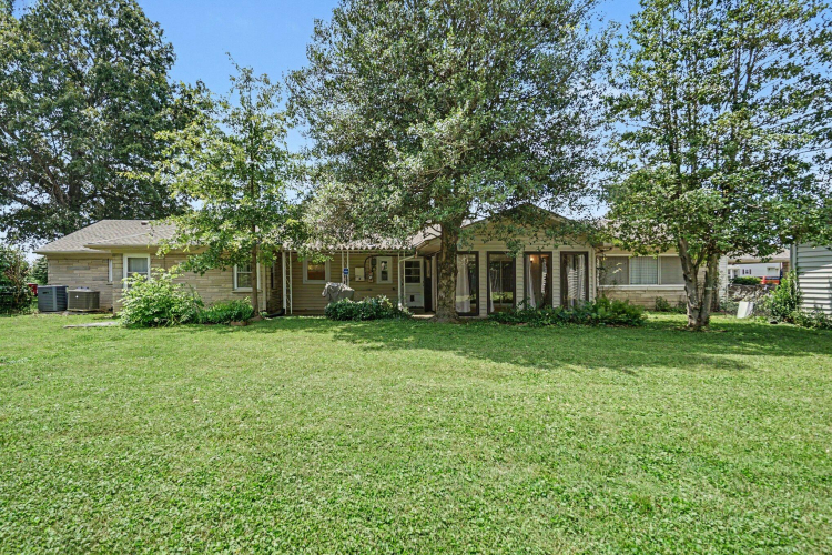 Listing Image 32