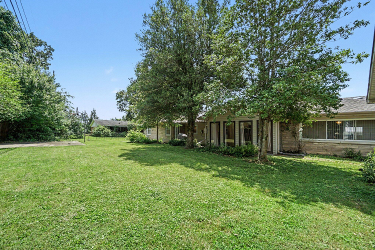 Listing Image 34
