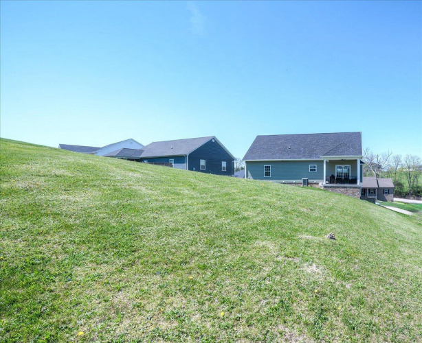 Listing Image 38