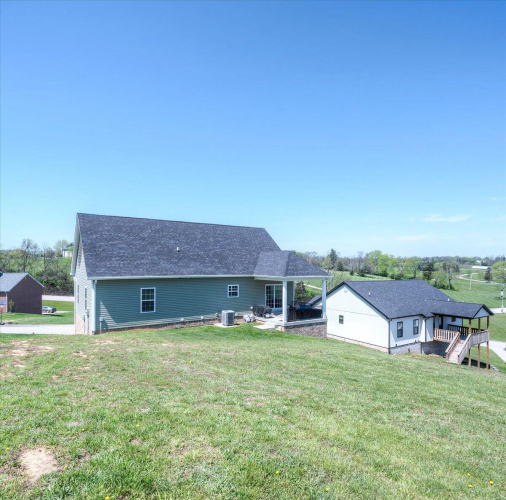 Listing Image 40
