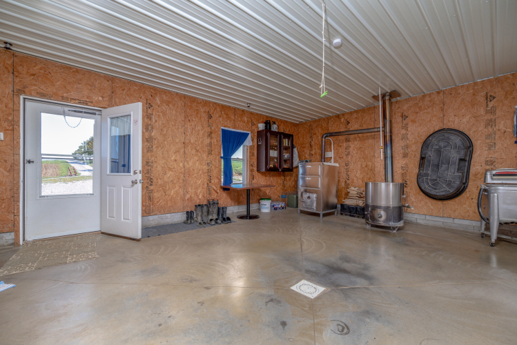 Listing Image 54