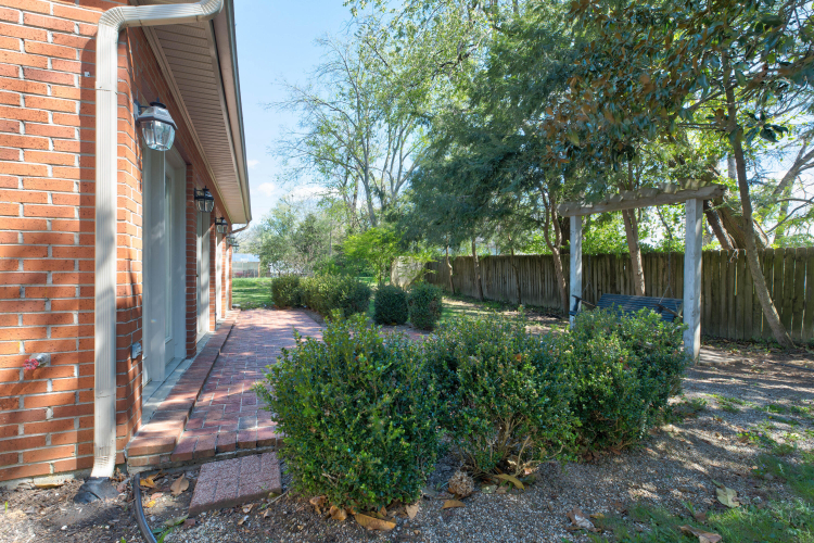 Listing Image 35