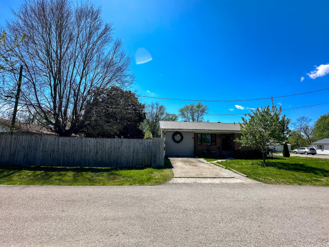 Listing Image 22