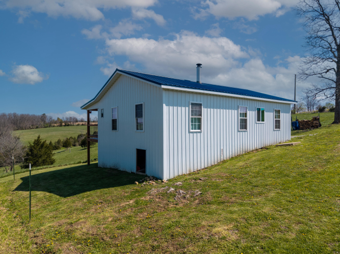 Listing Image 17