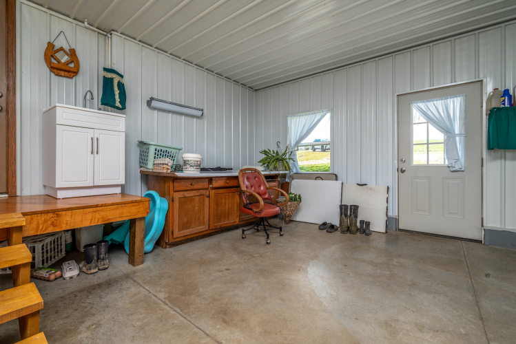 Listing Image 52
