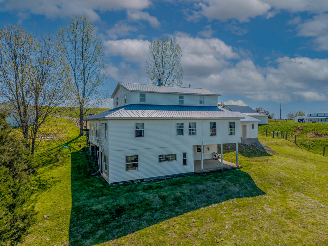 Listing Image 8
