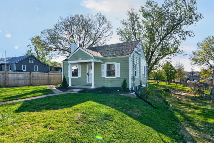Listing Image 2