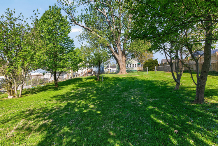 Listing Image 34