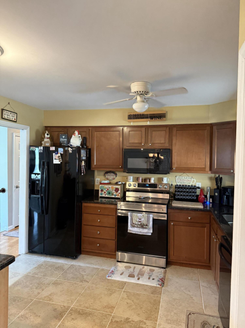 Listing Image 9