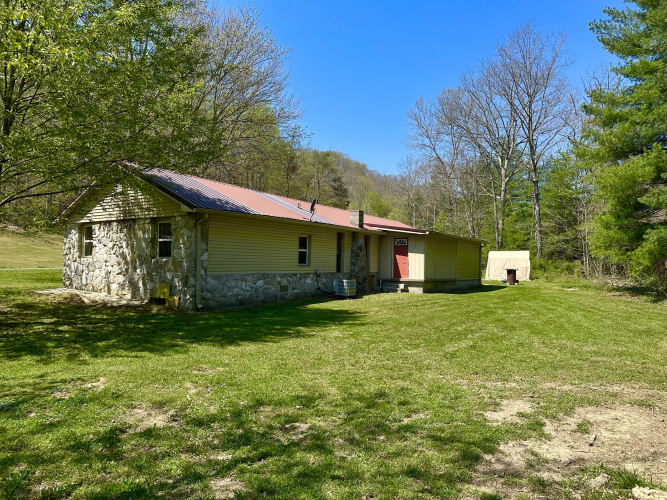 Listing Image 7