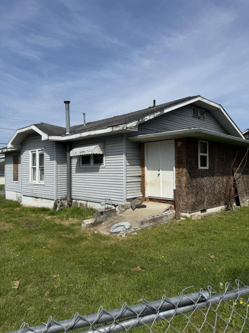 Listing Image 18
