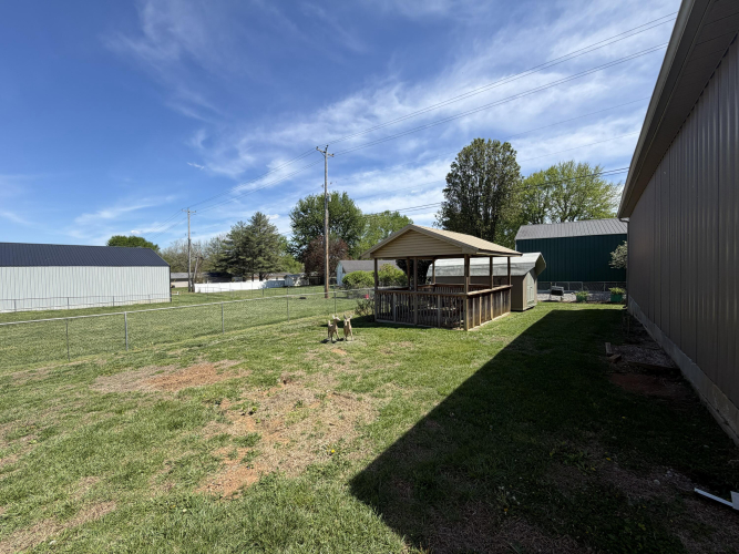 Listing Image 28