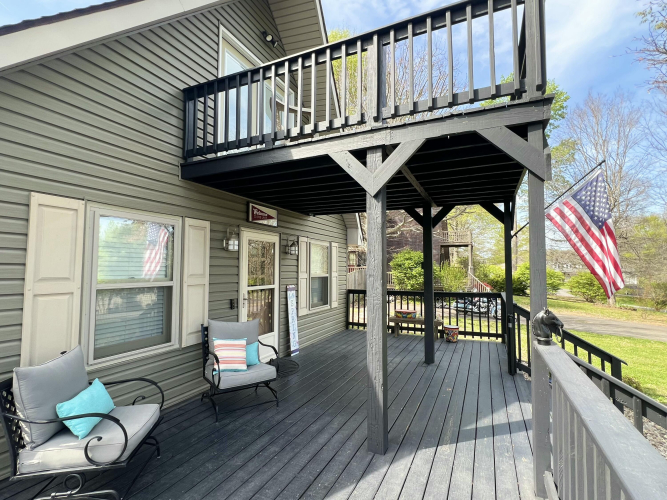 Listing Image 5