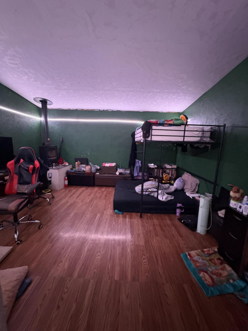 Listing Image 58