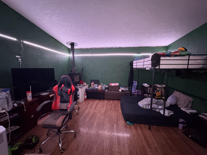 Listing Image 60