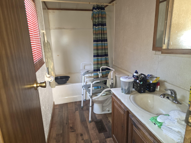 Listing Image 16