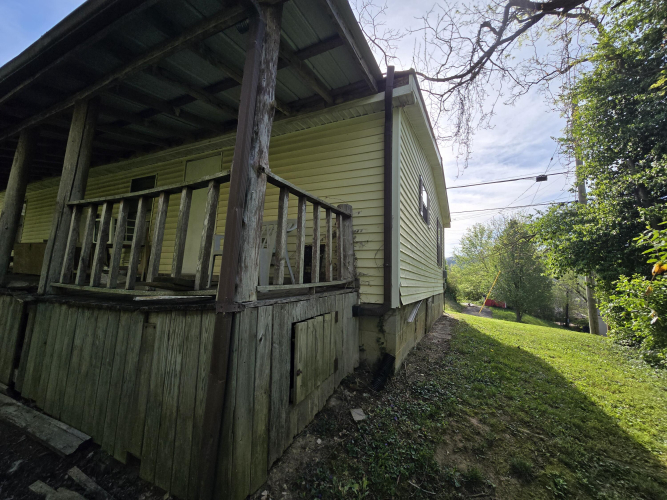 Listing Image 20