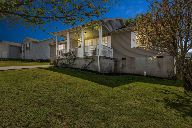 Listing Image 22
