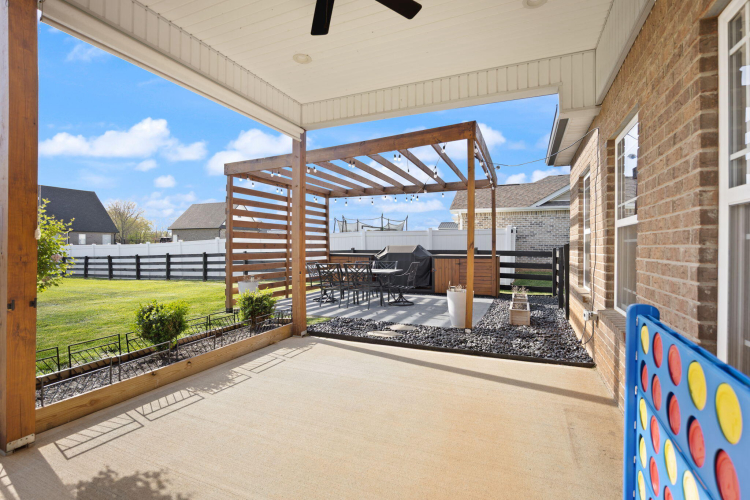 Listing Image 13