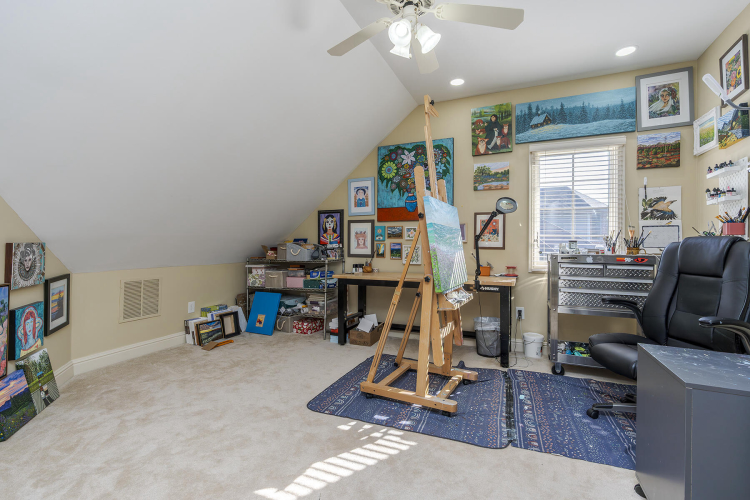 Listing Image 42