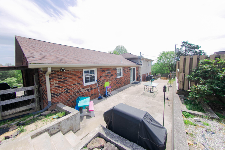 Listing Image 28