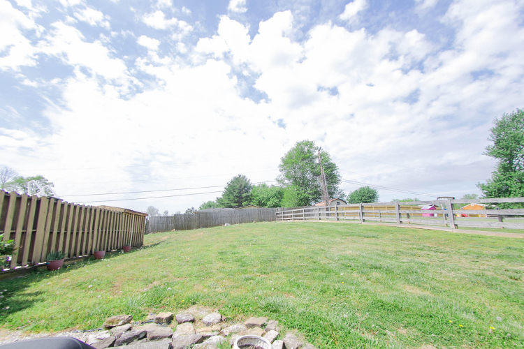 Listing Image 29