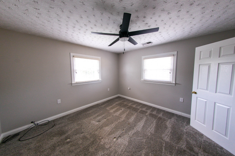 Listing Image 54