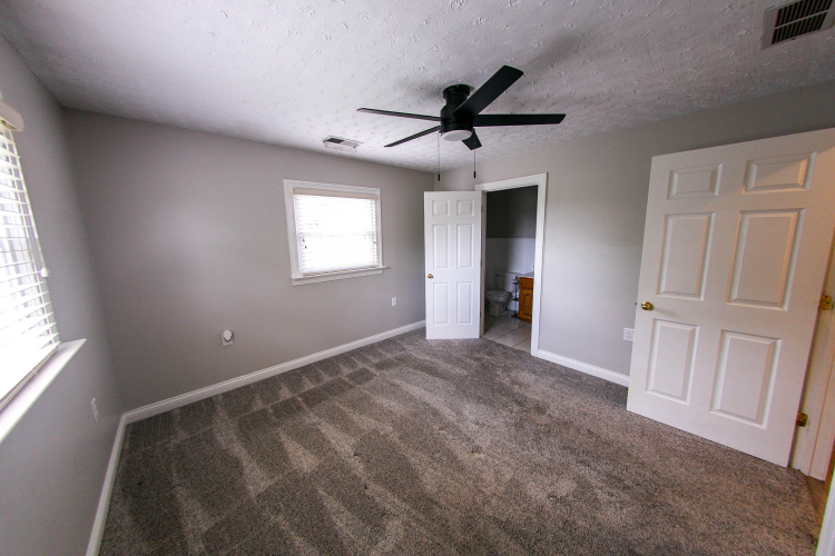 Listing Image 55