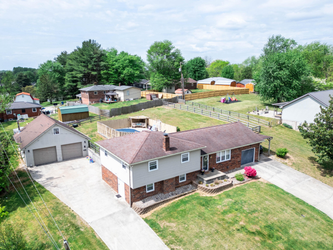 Listing Image 73