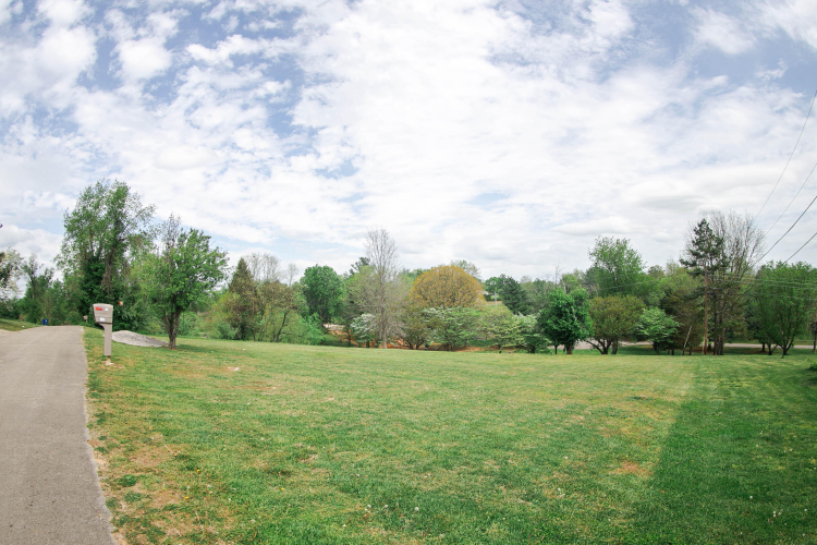 Listing Image 80