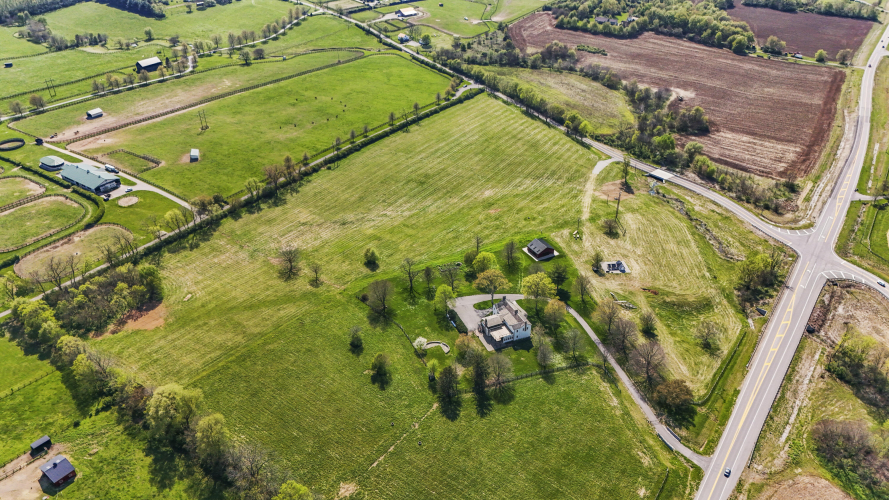 Listing Image 11