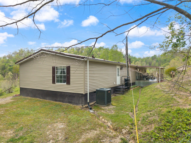 Listing Image 16