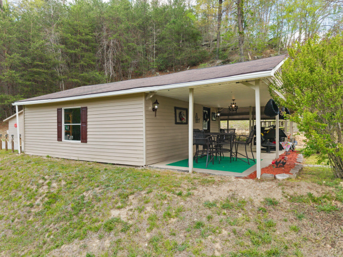 Listing Image 18