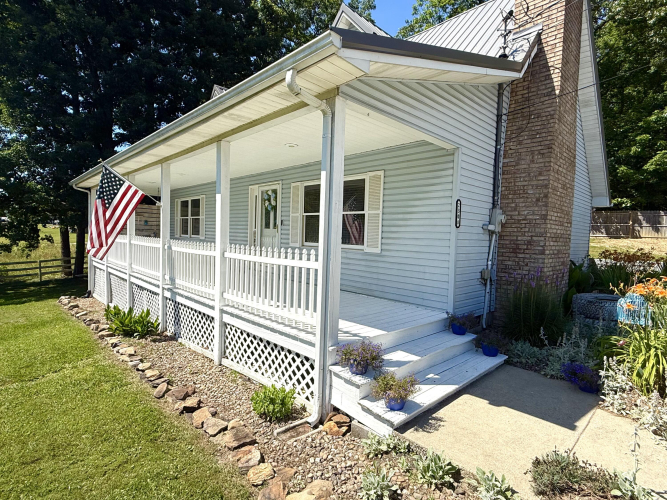 Listing Image 5