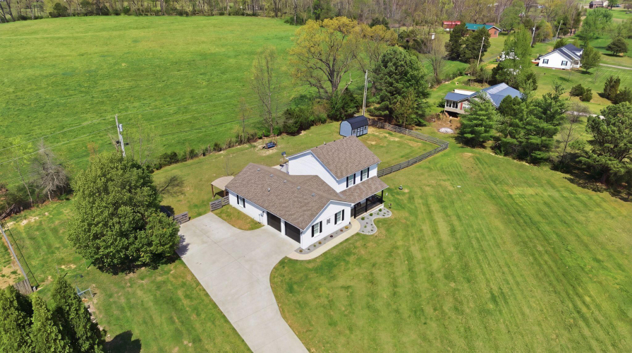 Listing Image 42