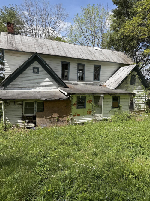 Listing Image 3