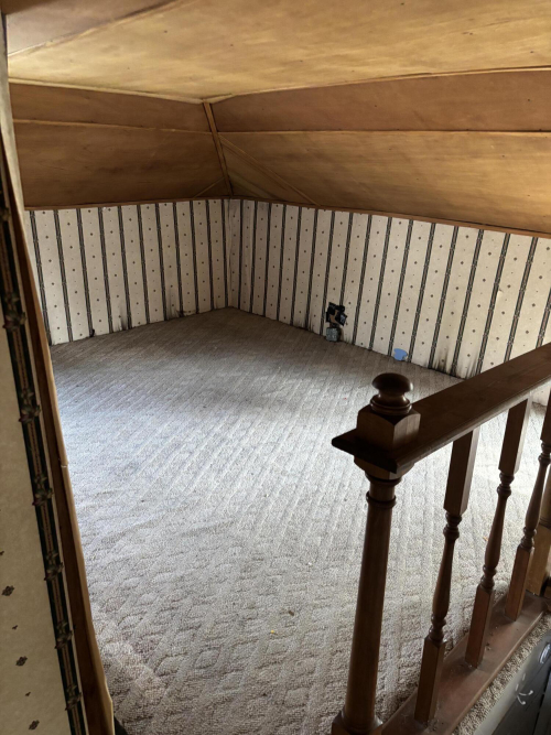 Listing Image 11